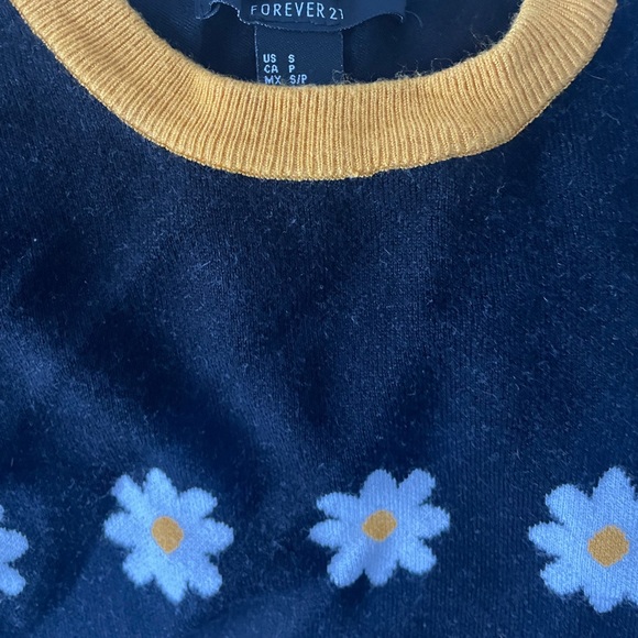 Small - Picture 2 of 2